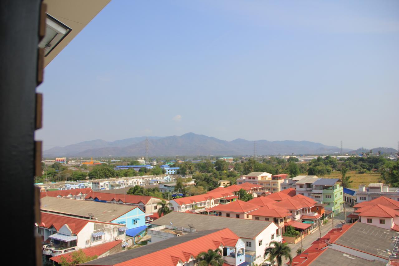Thani Residence Csonburi Kültér fotó